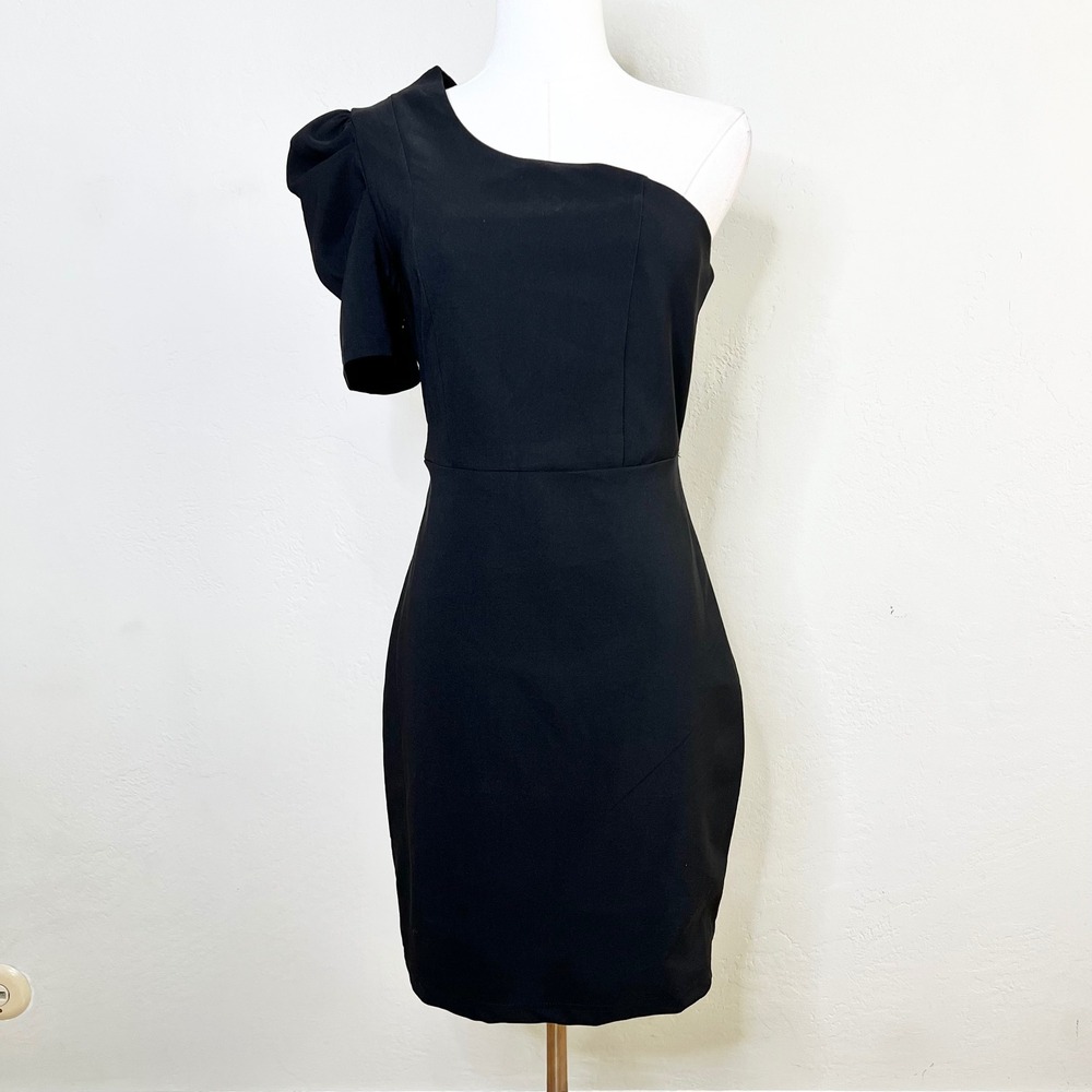 Lulus‎ Stay Gorgeous Black One Shoulder Puff Sleeve Mini Dress Size Medium NWT